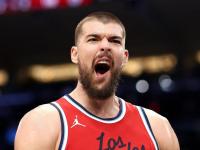 开云下载-篮网力克快船，杜兰特全场砍下38分率队胜利