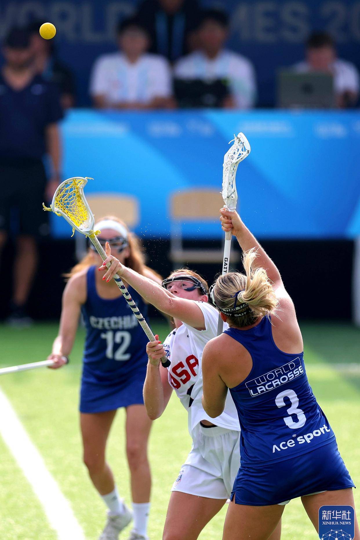 捷克队国际赛场上挑战重重 捷克队国际赛场上挑战重重