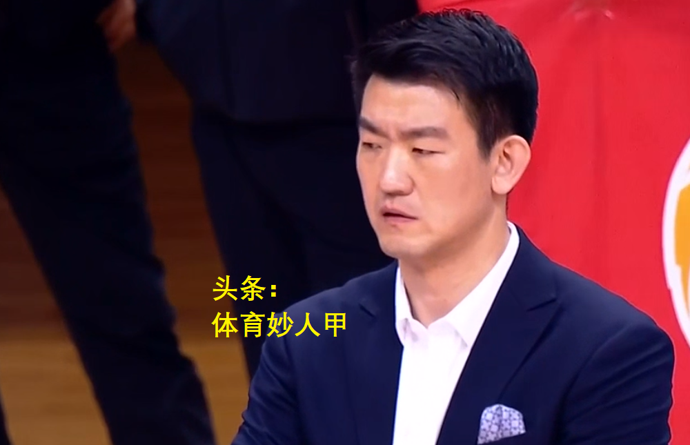 硬汉风采！球员奋力拼搏为球队争取胜利