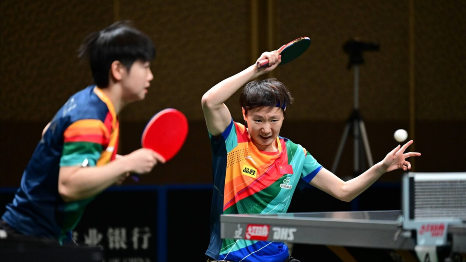 包含多米尼加乒乓球队遭遇两连败无缘晋级的词条