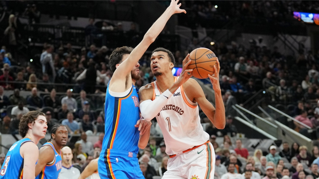 雷霆击败马刺，取得连胜