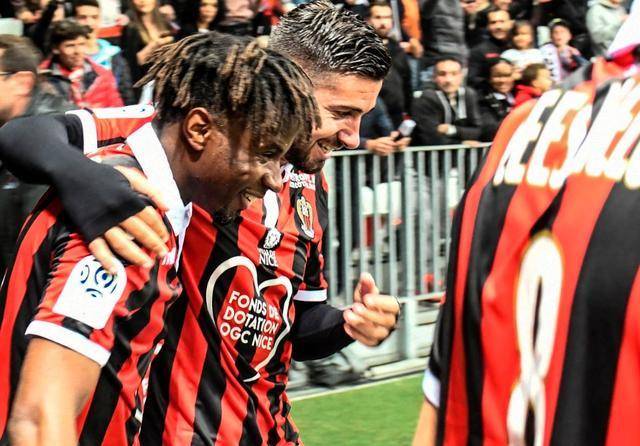 尼斯胜洛里昂，取得法甲联赛胜利